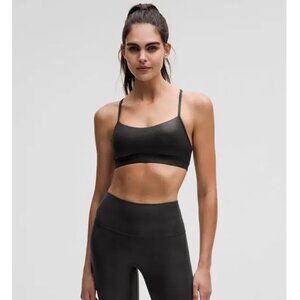 Lululemon Black Ribbed Metallic Flow Y Bra in Radiate Foil Print Black - Size 4